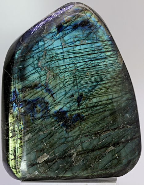 Hovedbilde Labradoritt/spektrolitt, helslipt (labradorite, spectrolite)