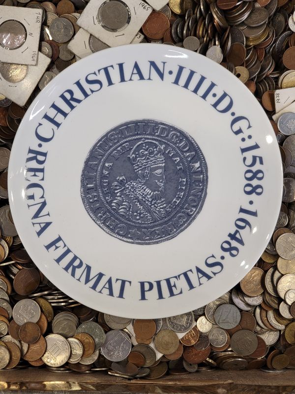Myntplatter, svært dekorative