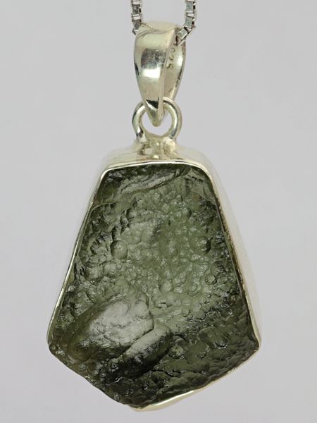 Hovedbilde Moldavitt fra Chlum, Tsjekkia, sølvanheng, 4,45 gram
