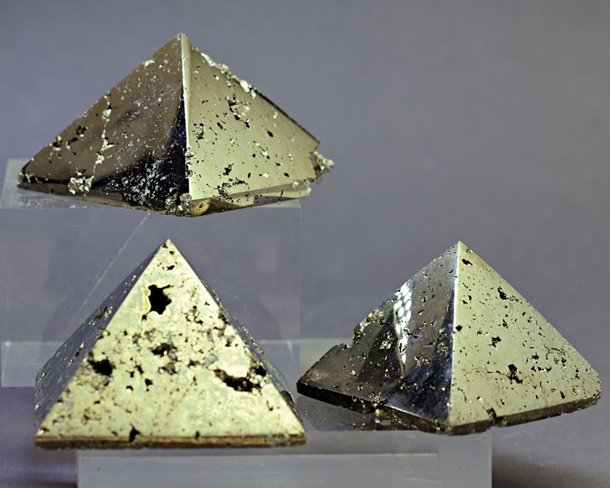 Pyritt, pyramide
