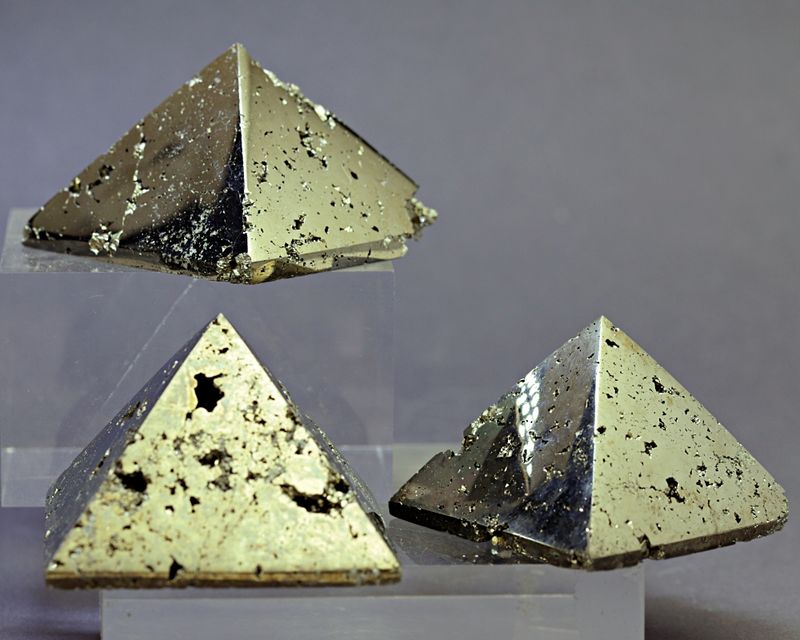 Pyritt, pyramide