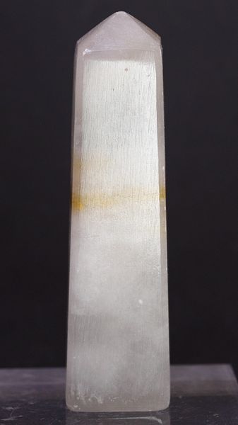 Hovedbilde Båndkalsitt, tårn, obelisk