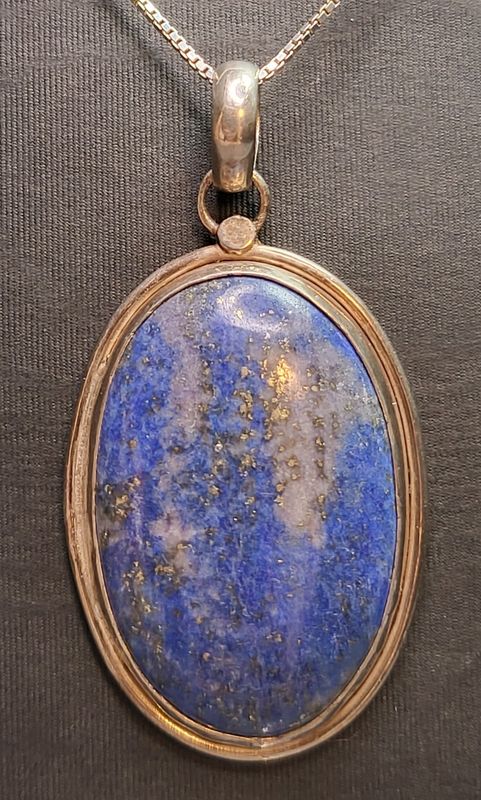 Lapis lazuli, sølvanheng