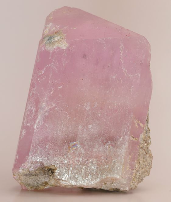 Hovedbilde Spodumenkrystall (var. kunzitt), Afghanistan