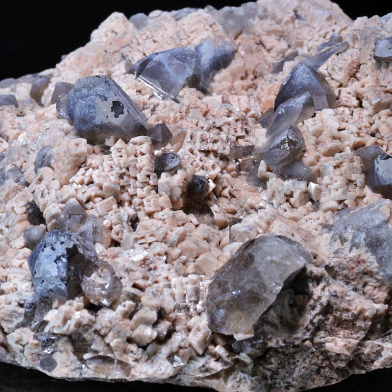 Røykkvarts/smokey quartz/morion med ortoklas, Hurum